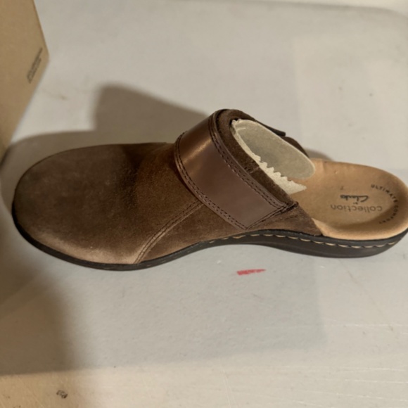 Clarks strap Clog size 8.5 - Picture 5 of 5